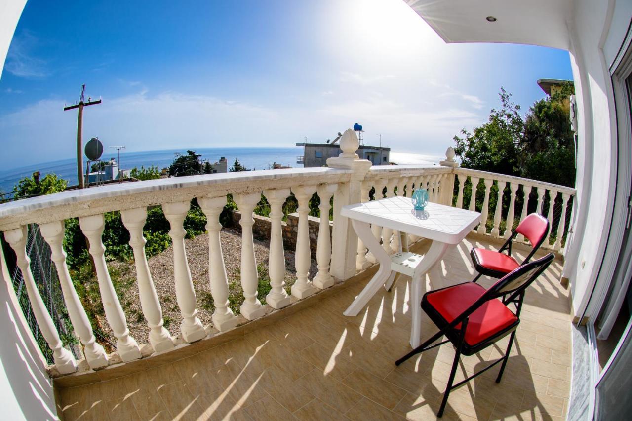 Dorvin Apartments Dhërmi Dış mekan fotoğraf